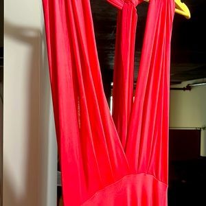 Long dress, one size, coral color, you can make designs with the long rope.